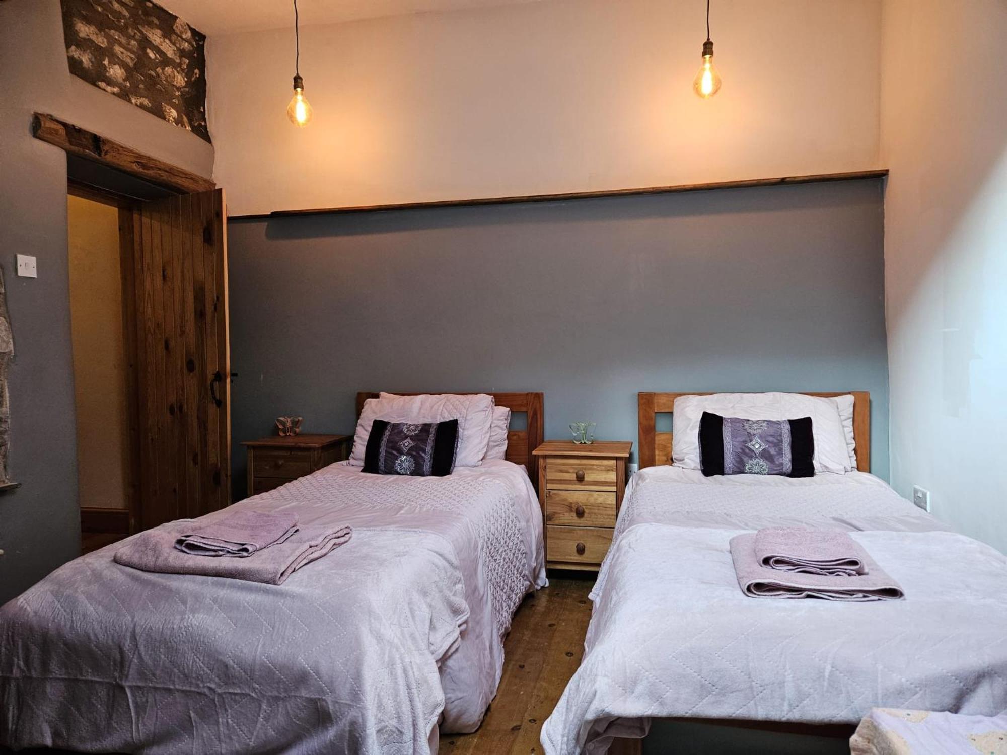 Rose Cottage - Cosy Cottage In Millers Dale บักซ์ตัน ภายนอก รูปภาพ